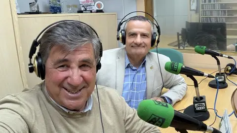 MONCHO GALINDO Y MANUEL ASENSIO MÁS DE UNO CARTAGENA