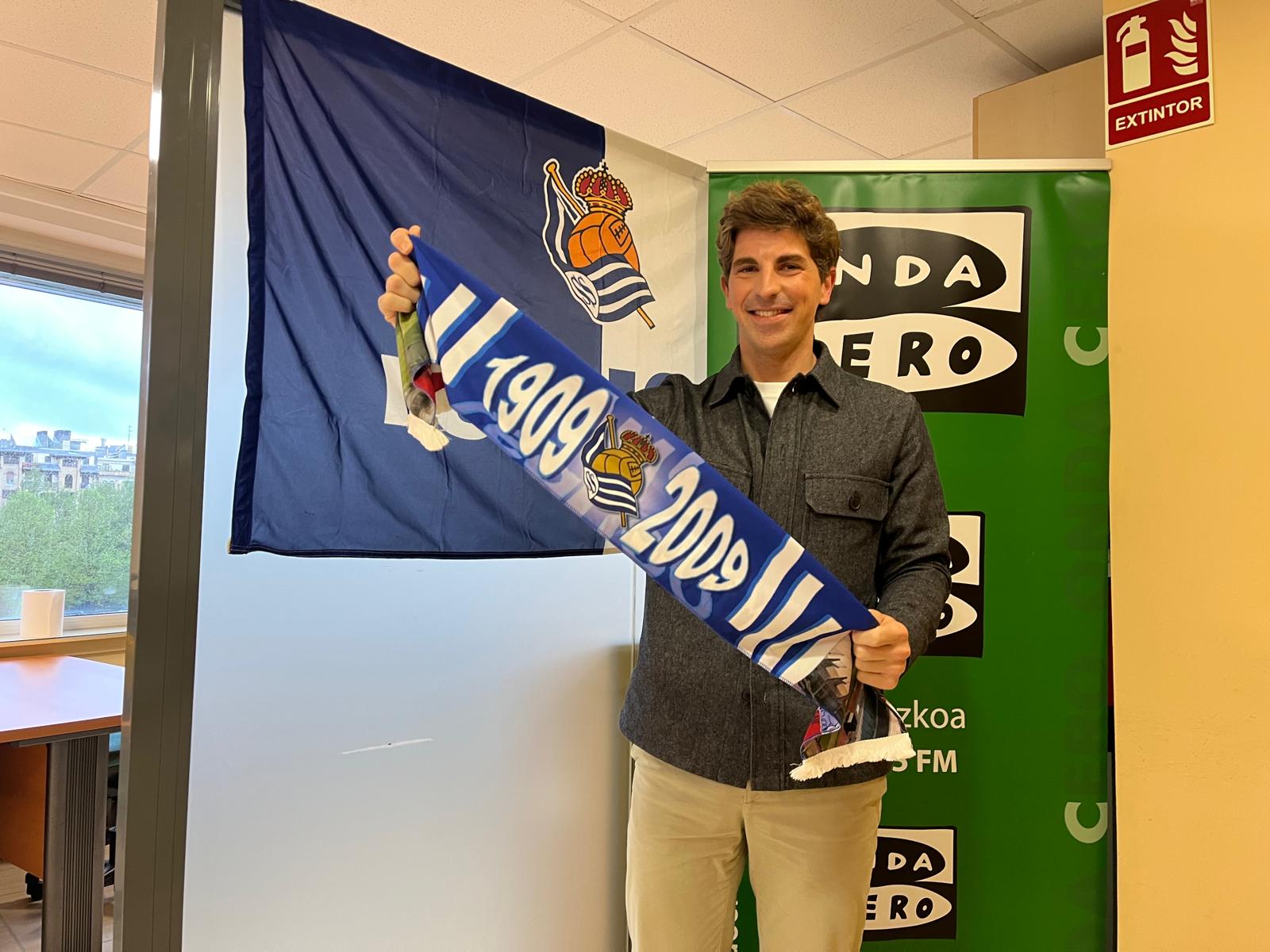 En vísperas de la final de la Copa del Rey, el alcalde de San Sebastián anima a sumarse a la marea blanquiazul En vísperas de la final de la Copa del Rey, el alcalde de San Sebastián anima a sumarse a la marea blanquiazul