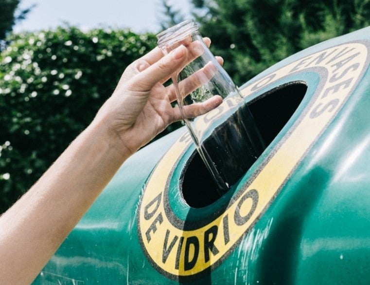 La provincia de Málaga lidera la aportación ciudadana al contenedor verde en Andalucía con 18,1 kg por habitante en 2025 La provincia de Málaga lidera la aportación ciudadana al contenedor verde en Andalucía con 18,1 kg por habitante en 2025