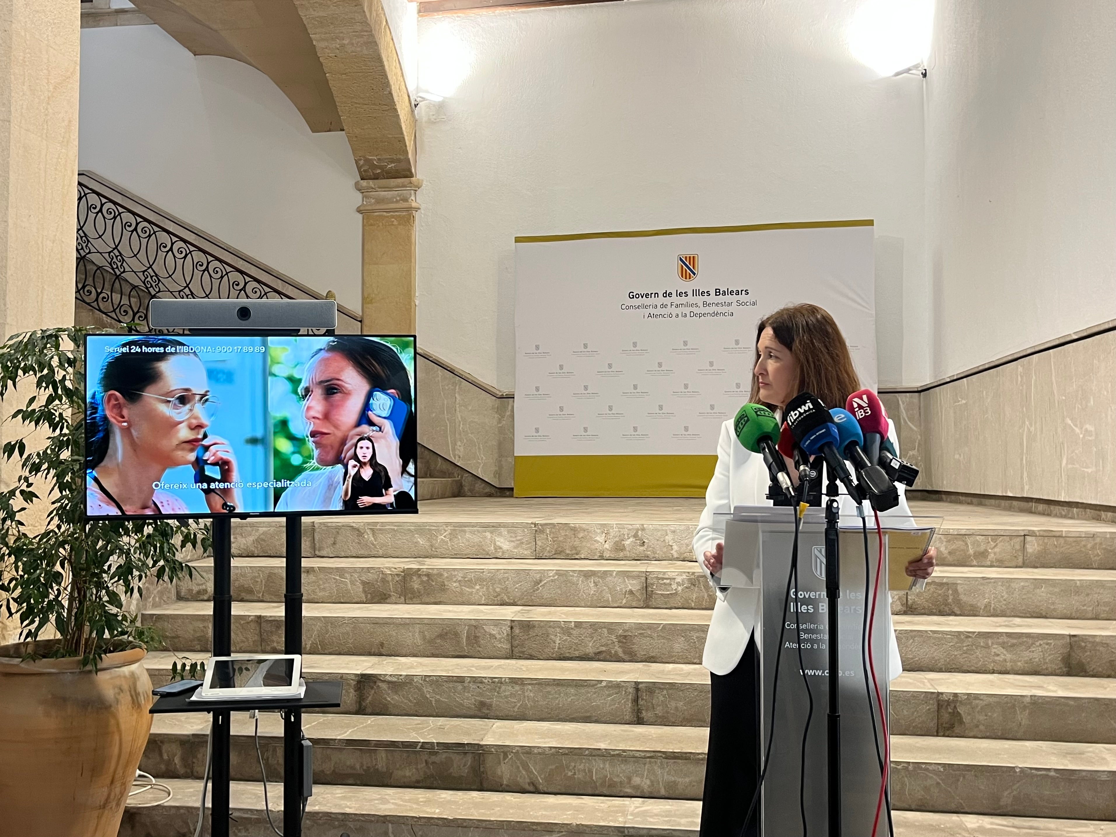 El Servicio 24 Horas del IB-Dona atendió 13 llamadas diarias en 2025 El Servicio 24 Horas del IB-Dona atendió 13 llamadas diarias en 2025