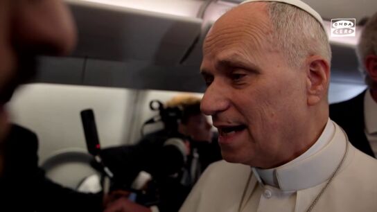 Le&oacute;n XIV dice no tener miedo a Trump y S&aacute;nchez le respalda: "Algunos siembran guerras, el papa la paz"