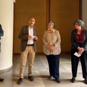 ‘Viajamos’, una exposición fotográfica colectiva que convierte la experiencia compartida en memoria visual