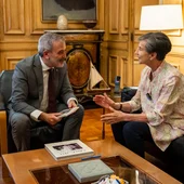 Barcelona crea el Premi Internacional per la Pau en homenatge a Pau Casals Barcelona crea el Premi Internacional per la Pau en homenatge a Pau Casals