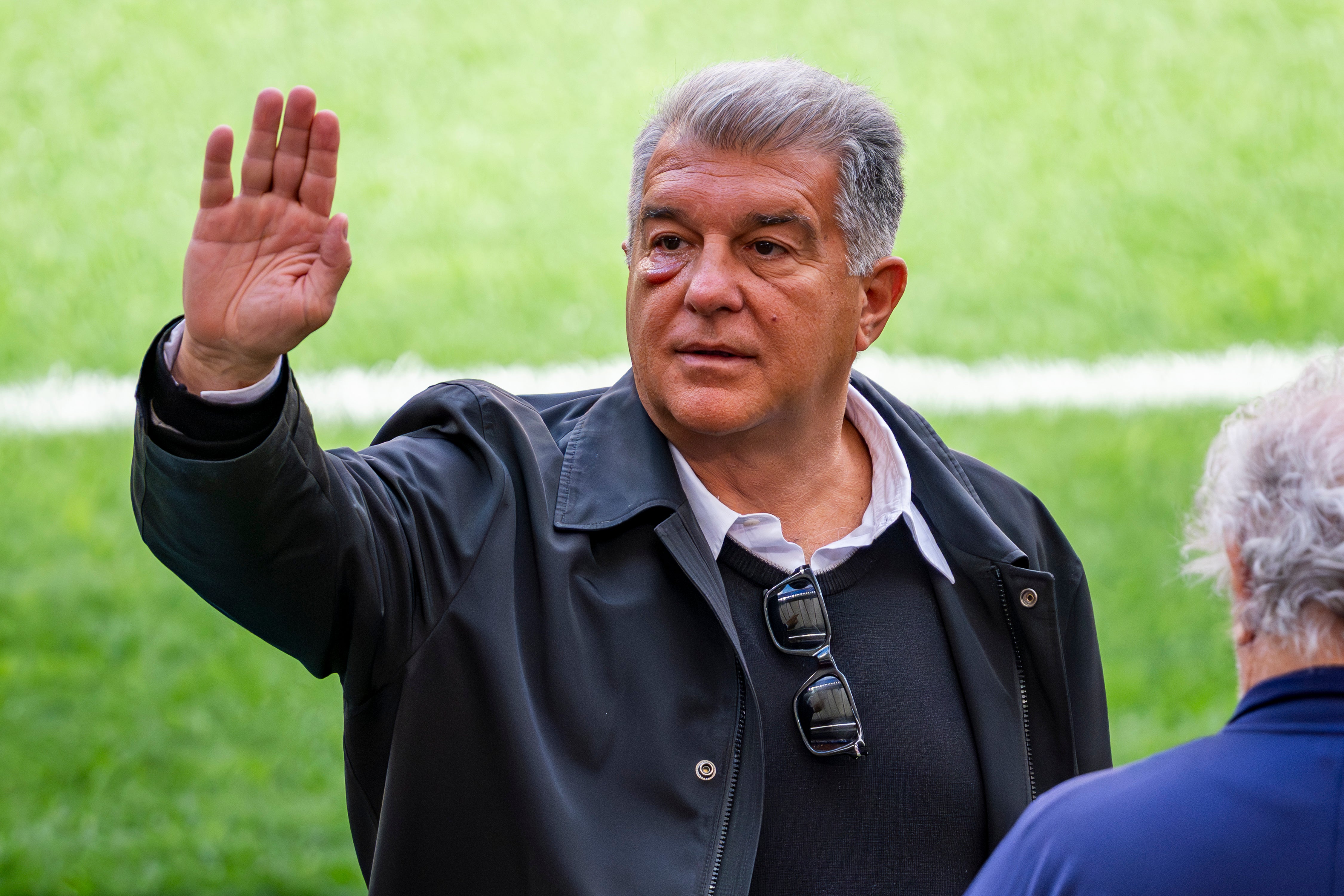 Laporta: "El arbitraje ha sido una vergüenza, es inadmisible" Laporta: "El arbitraje ha sido una vergüenza, es inadmisible"