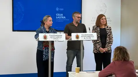 Presentación de la nueva zonificación de la Atención Primaria de los Servicios Sociales de Elche. Presentación de la nueva zonificación de la Atención Primaria de los Servicios Sociales de Elche.
