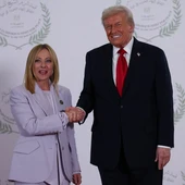 Foto de archivo de Trump con Meloni Foto de archivo de Trump con Meloni