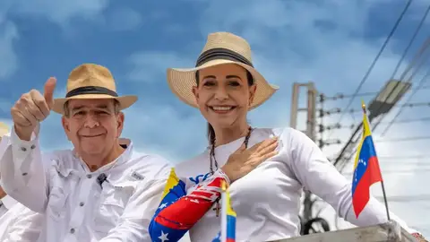 La Comunidad de Madrid concede la Medalla de Oro a María Corina Machado y la Internacional a Edmundo González La Comunidad de Madrid concede la Medalla de Oro a María Corina Machado y la Internacional a Edmundo González