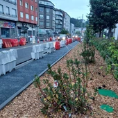 La alcaldesa Goretti Sanmartín visita las obras del Barrio Verde de Pontepedriña, donde se implementa un sistema pionero para la gestión de las aguas pluviales La alcaldesa Goretti Sanmartín visita las obras del Barrio Verde de Pontepedriña, donde se implementa un sistema pionero para la gestión de las aguas pluviales