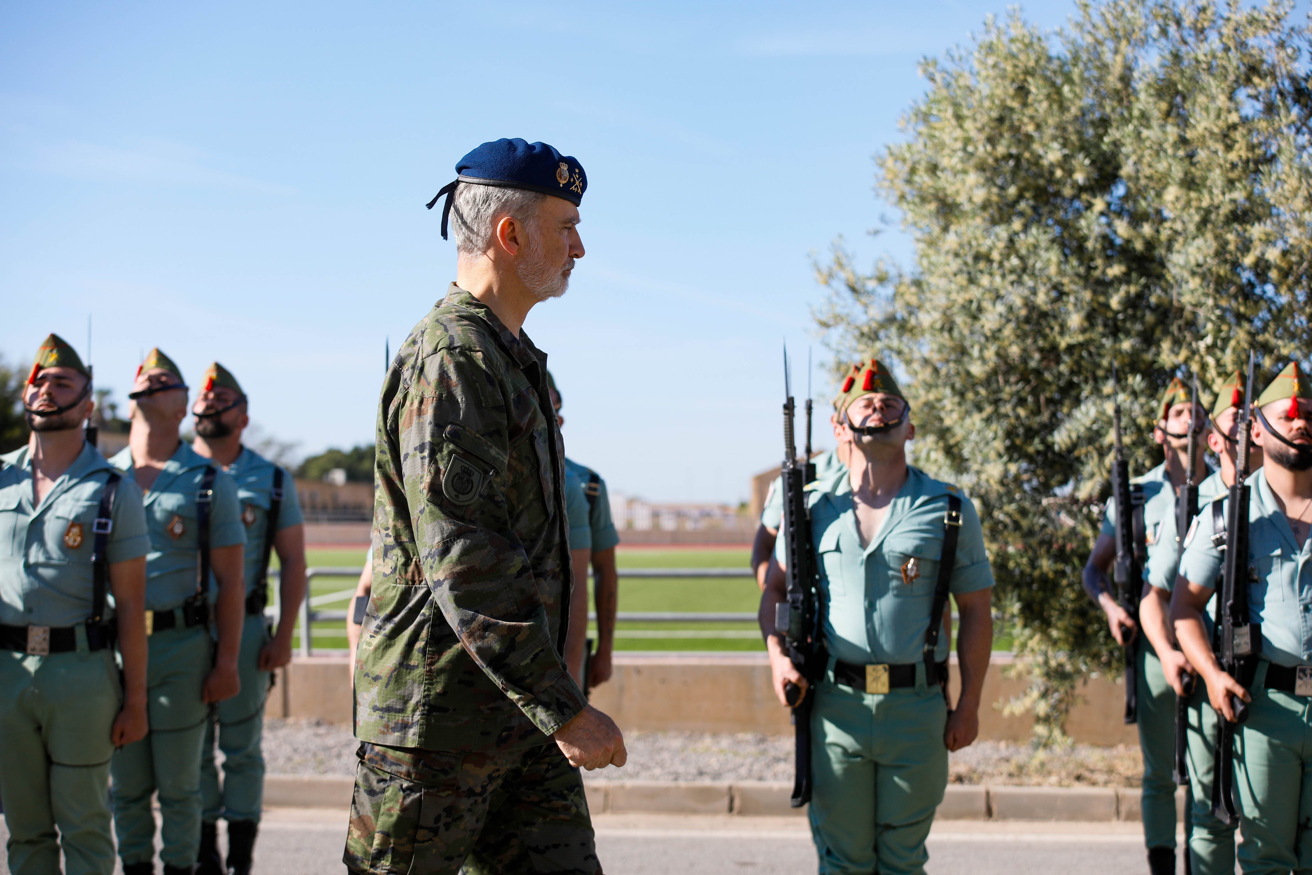 Felipe VI conoce en Almería el Ejército del futuro impulsado por drones, robots y tecnología española Felipe VI conoce en Almería el Ejército del futuro impulsado por drones, robots y tecnología española
