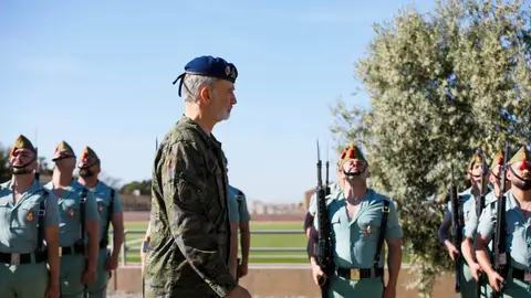 El Rey Felipe VI visita la base militar 'Álvarez de Sotomayor' de Viator (Almería) para conocer los avances del proyecto de la Brigada Experimental 2035. A 16 de abril de 2026 en Viator, Almería (Andalucía, España). El Rey Felipe VI visita la base militar 'Álvarez de Sotomayor' de Viator (Almería) para conocer los avances del proyecto de la Brigada Experimental 2035. A 16 de abril de 2026 en Viator, Almería (Andalucía, España).