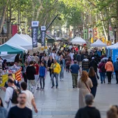 Sant Jordi es prepara per batre rècords a Barcelona malgrat les obres de la Rambla Sant Jordi es prepara per batre rècords a Barcelona malgrat les obres de la Rambla
