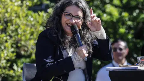 La exvicepresidenta de la Generalitat, Mónica Oltra, en su primer acto público tras regresar a la primera línea política La exvicepresidenta de la Generalitat, Mónica Oltra, en su primer acto público tras regresar a la primera línea política