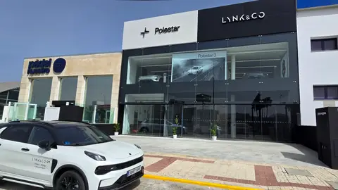 Lynk & Co amplía su presencia en Andalucía con la apertura de su primer concesionario en Málaga junto a Vypsa Lynk & Co amplía su presencia en Andalucía con la apertura de su primer concesionario en Málaga junto a Vypsa