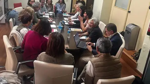 Reunión en el Ayuntamiento de Puerto Real Reunión en el Ayuntamiento de Puerto Real