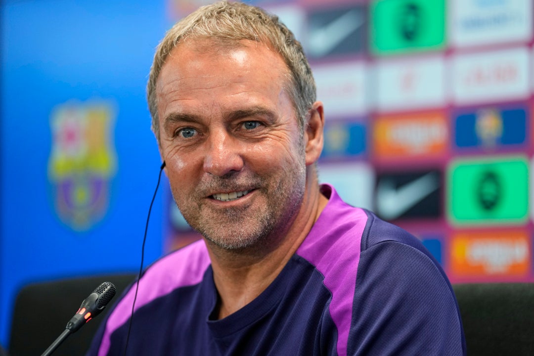 Flick: "Quiero renovar mi contrato, ese es mi plan" Flick: "Quiero renovar mi contrato, ese es mi plan"