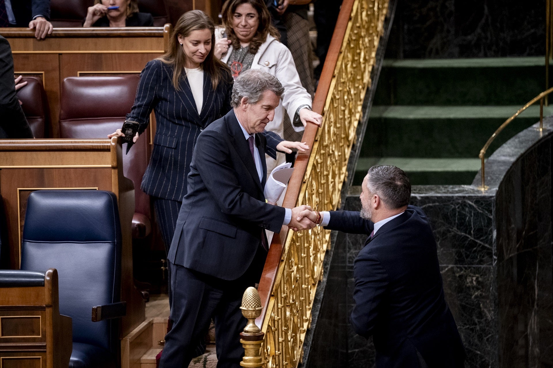 Tertulia: La partida de Vox contra el PP episode artwork