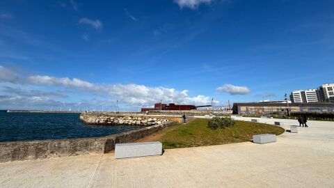 Naval Azul en Gij&oacute;n