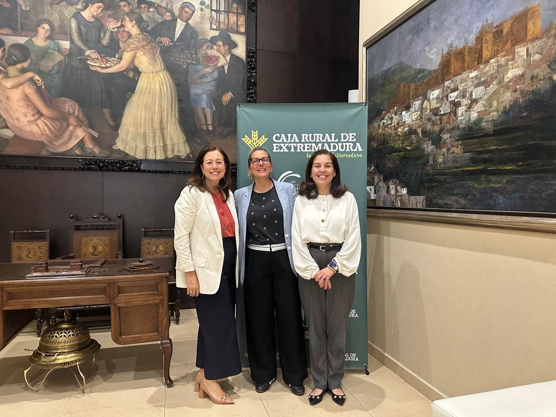 Caja Rural de Extremadura y Cámara de Badajoz lanzan una nueva edición del Premio Espiga de Innovación y Sostenibilidad Caja Rural de Extremadura y Cámara de Badajoz lanzan una nueva edición del Premio Espiga de Innovación y Sostenibilidad