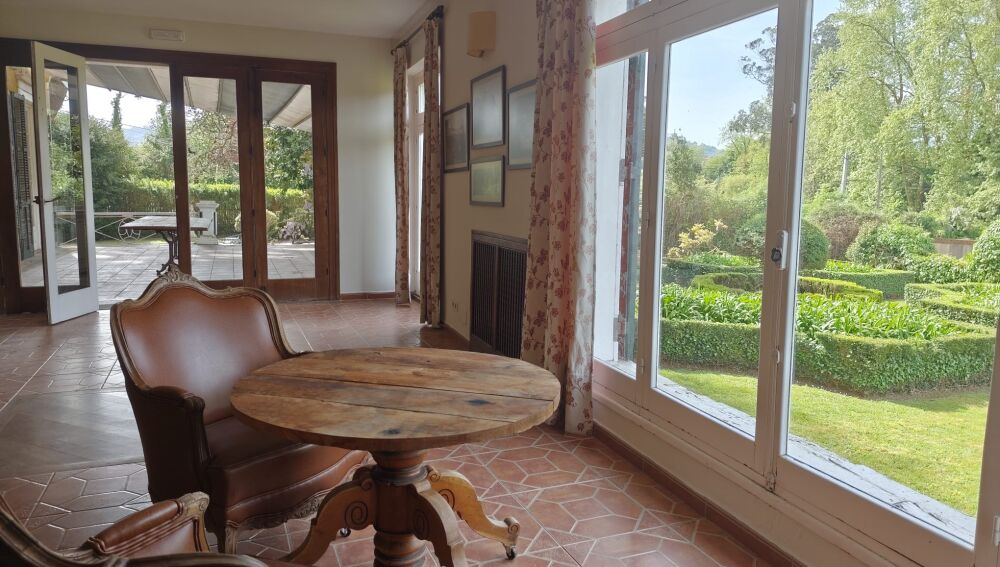 Salón de la casona de la Finca de La Isla