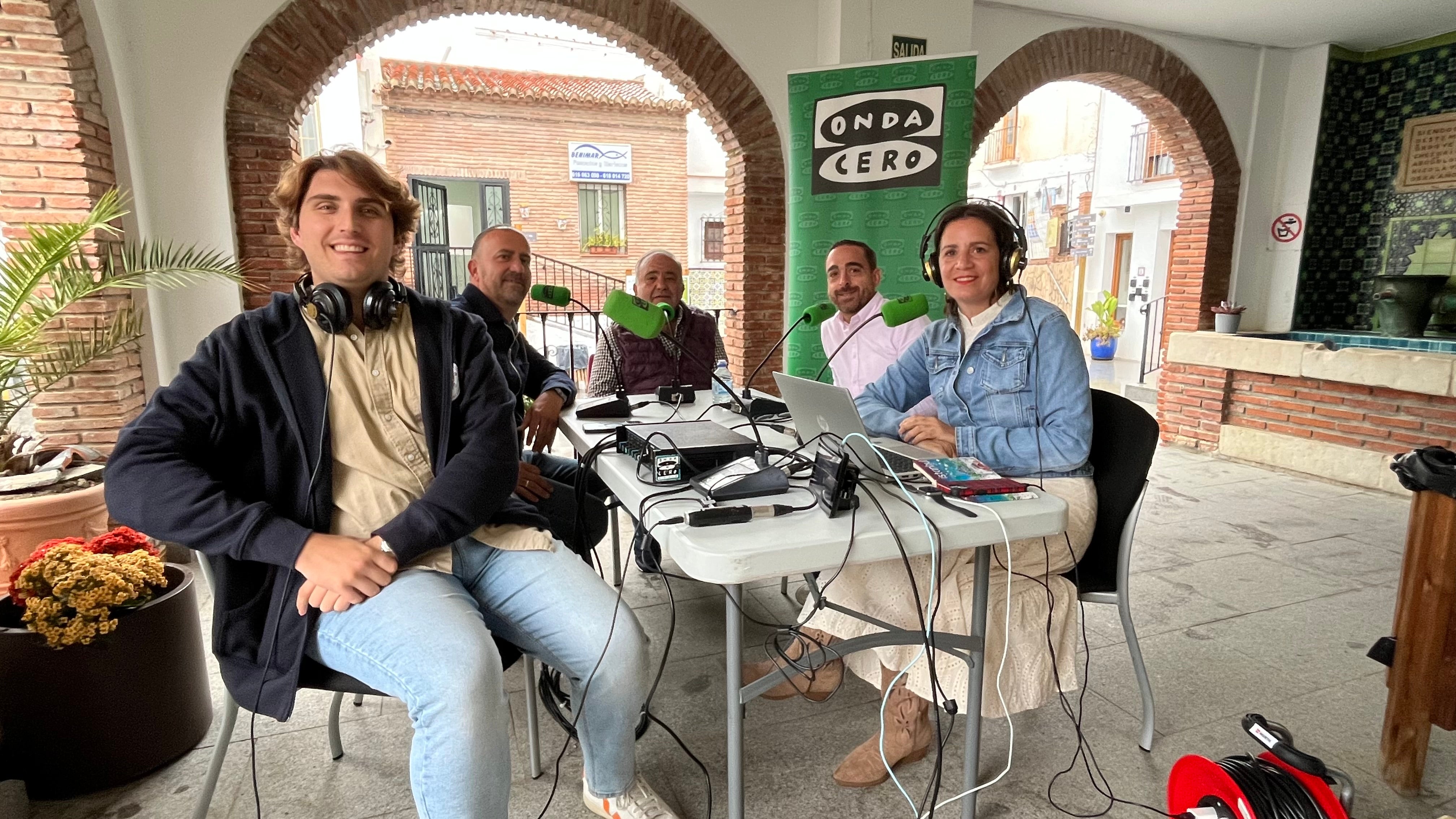 Más de Uno Málaga desde Canillas de Aceituno Más de Uno Málaga desde Canillas de Aceituno