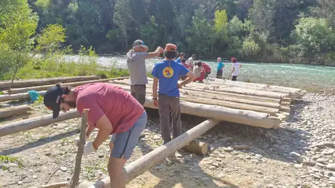 Los nabateros de la Galliguera surcarán este domingo las aguas del Gállego Los nabateros de la Galliguera surcarán este domingo las aguas del Gállego