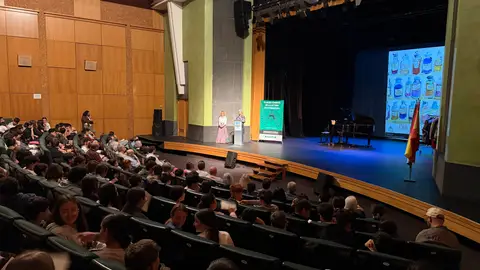 La Junta de Extremadura crea el I Premio Extremeño del Tebeo para fomentar la lectura en los jóvenes La Junta de Extremadura crea el I Premio Extremeño del Tebeo para fomentar la lectura en los jóvenes