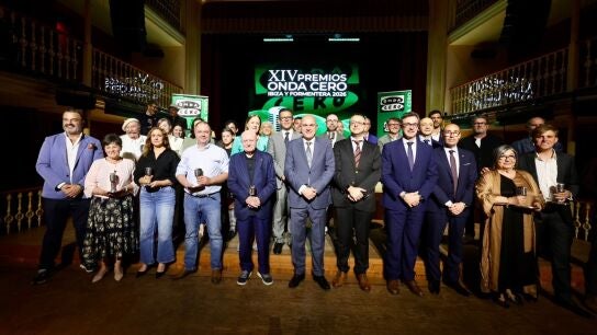 Foto de familia de todos los premiados de este a&ntilde;o