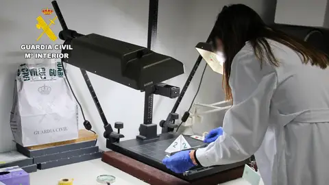 Detenido un grupo itinerante por el robo de recaudaciones en máquinas y locales de juego de Santoña Detenido un grupo itinerante por el robo de recaudaciones en máquinas y locales de juego de Santoña