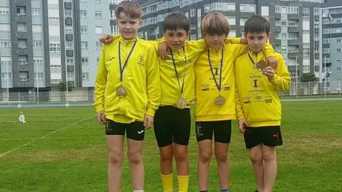 Los Atletas del Infiesto Atletismo logran tres medallas de oro en los campeonatos de Asturias Los Atletas del Infiesto Atletismo logran tres medallas de oro en los campeonatos de Asturias