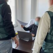 Dos mujeres detenidas en Santa Pola por realizar tratamientos médicos sin titulación 