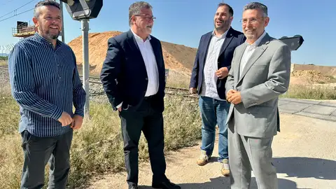 Avanzan las obras para la emilinación definitiva del paso a nivel del Cordel de la Noguera Avanzan las obras para la emilinación definitiva del paso a nivel del Cordel de la Noguera