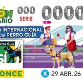 Los perros guía de la ONCE reclaman en Málaga su derecho de acceso a establecimientos de alimentación
