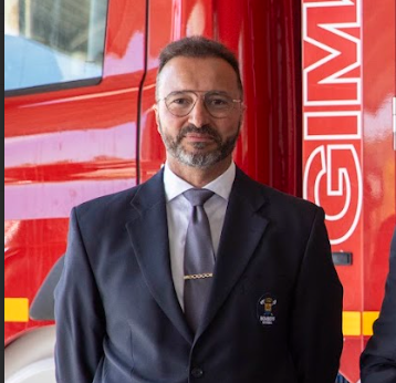 José Antonio López: “En el momento en que empiezas a ser bombero, tu manera de actuar queda marcada para siempre” José Antonio López: “En el momento en que empiezas a ser bombero, tu manera de actuar queda marcada para siempre”