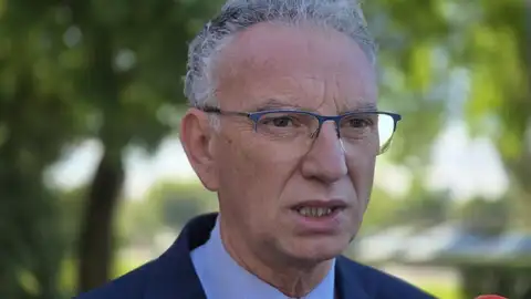 Quintana señala que no hay imágenes del robo en el Arqueológico de Badajoz y que la gestión del museo es de la Junta Quintana señala que no hay imágenes del robo en el Arqueológico de Badajoz y que la gestión del museo es de la Junta