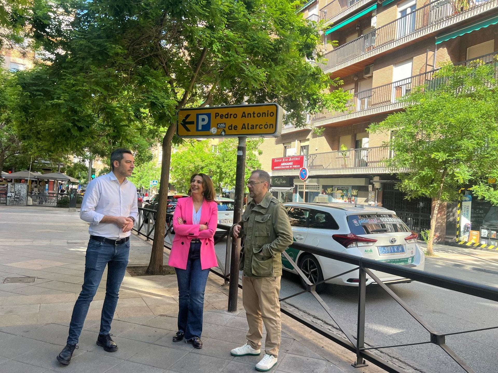 El PSOE alerta de "una expansión descontrolada" de pisos turísticos en Granada El PSOE alerta de "una expansión descontrolada" de pisos turísticos en Granada