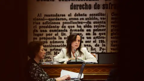 La presidenta del Redeia, Beatriz Corredor, comparece ante la Comisión de Investigación sobre el apagón Red Eléctrica publica un documental defendiendo su papel en el apagón "Fue un incidente inesperado y multifactorial"