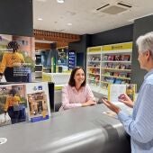 Correos formaliza seguros de AXA en 38 oficinas de la provincia de Málaga