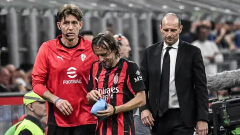 Modric, operado de una fractura del pómulo a un mes y medio del Mundial Modric, operado de una fractura del pómulo a un mes y medio del Mundial