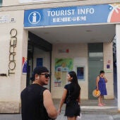 Benidorm impulsa la renovación de la oficina de turismo del Torrejó
