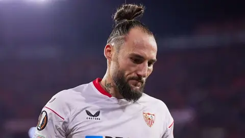 Nemanja Gudelj Nemanja Gudelj