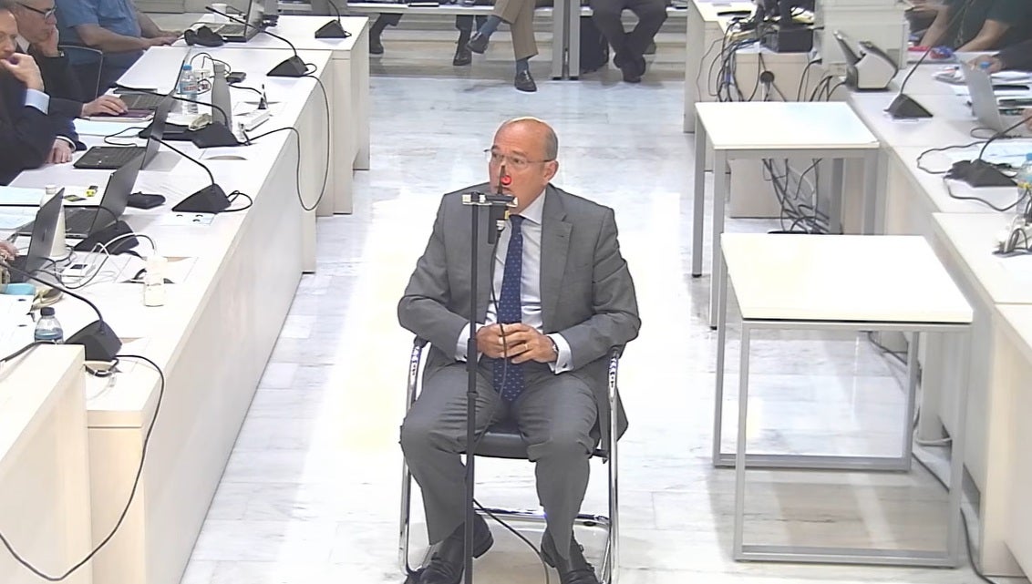 Pérez de los Cobos no recuerda operaciones con fondos reservados sobre el caso Kitchen y descarta irregularidades Pérez de los Cobos no recuerda operaciones con fondos reservados sobre el caso Kitchen y descarta irregularidades