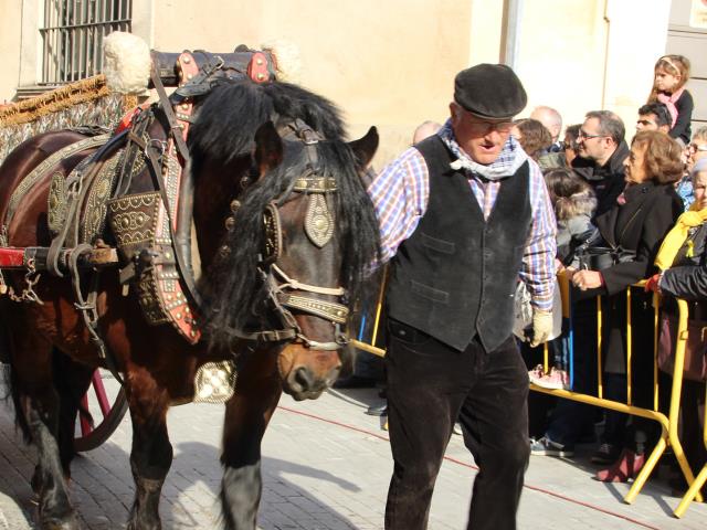 Vilanova i la Geltrú recupera els Tres Tombs el 3 de maig després de la suspensió del gener per la pluja Vilanova i la Geltrú recupera els Tres Tombs el 3 de maig després de la suspensió del gener per la pluja