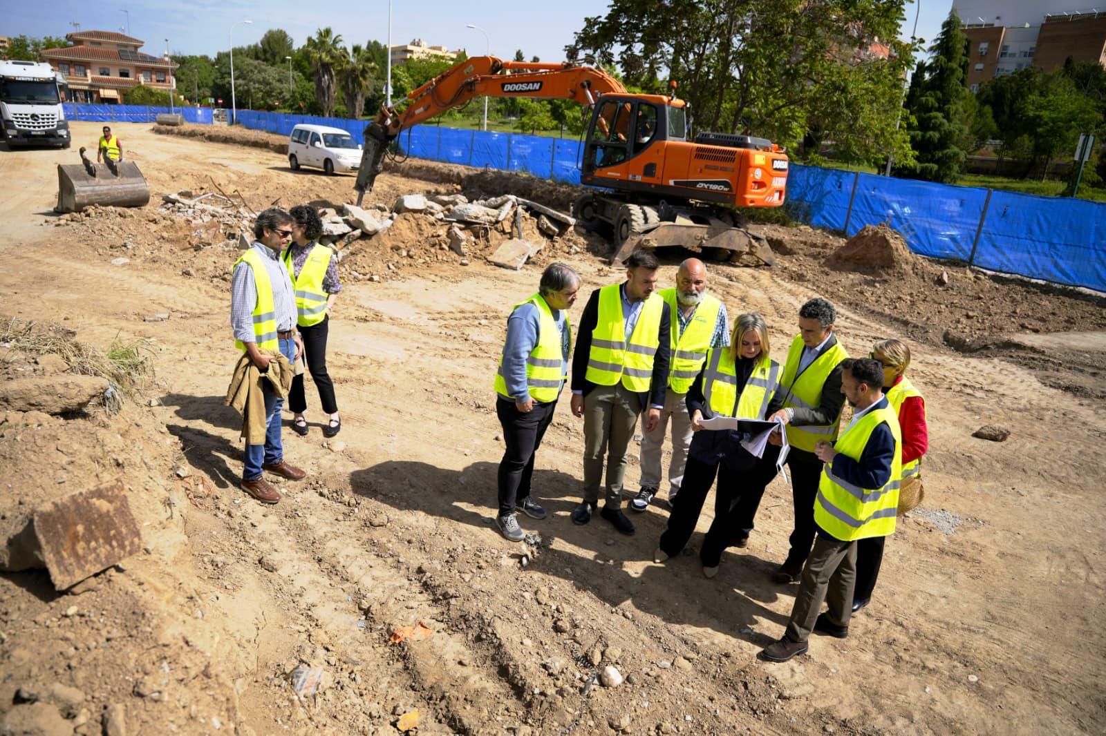 Arrancan las obras del nuevo parque en la Avenida de Andalucía Arrancan las obras del nuevo parque en la Avenida de Andalucía