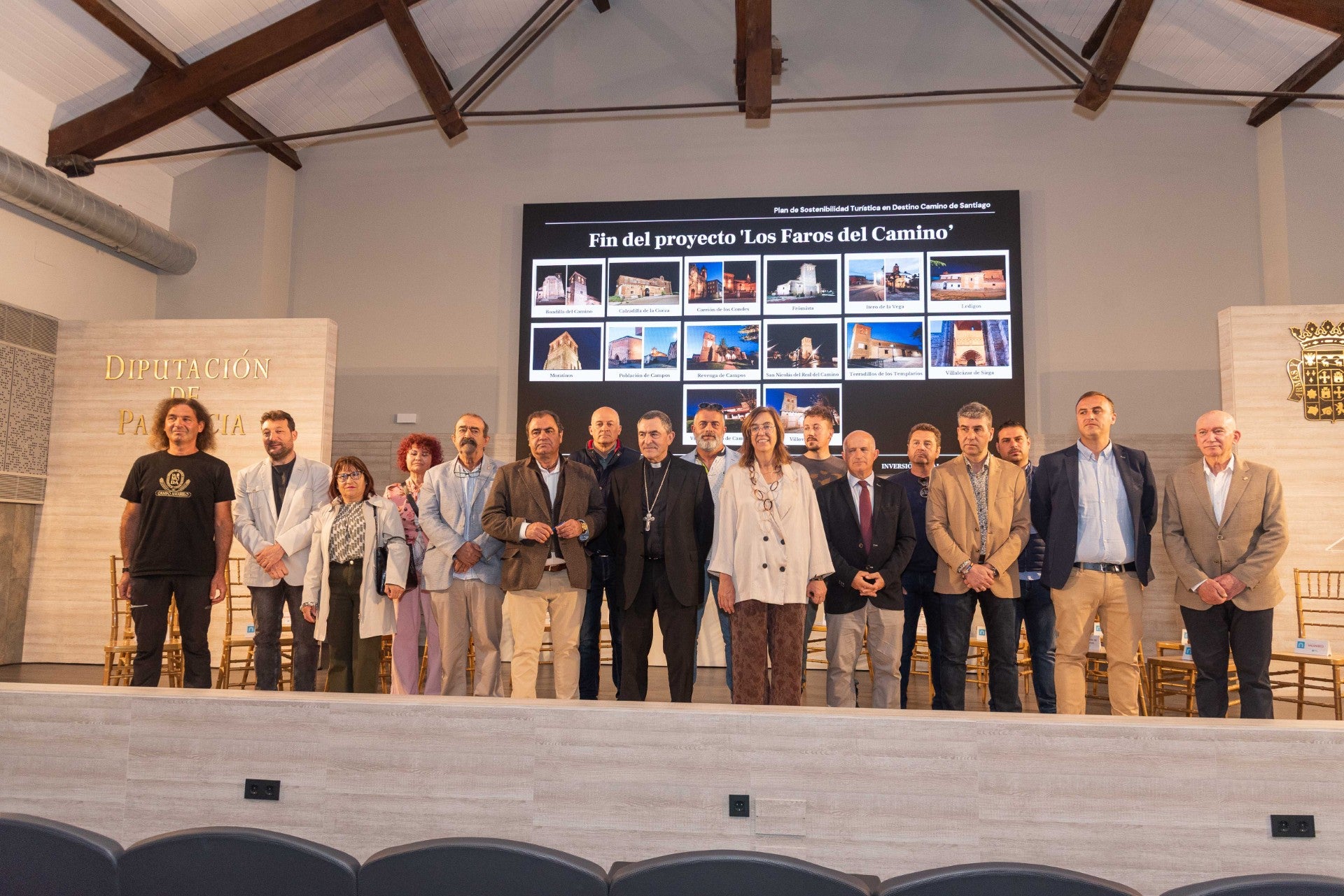 La Diputación de Palencia culmina el proyecto ‘Los Faros del Camino’ en catorce localidades iluminando 19 monumentos del Camino de Santiago La Diputación de Palencia culmina el proyecto ‘Los Faros del Camino’ en catorce localidades iluminando 19 monumentos del Camino de Santiago