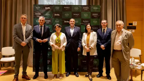 El encuentro ‘Gastropass Una Noche Más’ aborda cómo aumentar las pernoctaciones en Sevilla y su provincia El encuentro ‘Gastropass Una Noche Más’ aborda cómo aumentar las pernoctaciones en Sevilla y su provincia