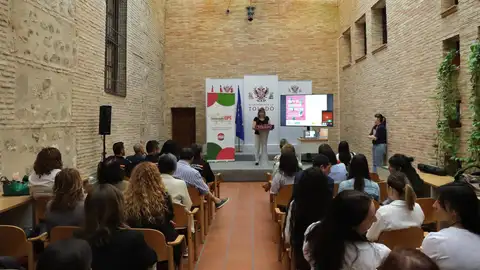Presentan una guía pionera en Toledo para mujeres Presentan una guía pionera en Toledo para mujeres