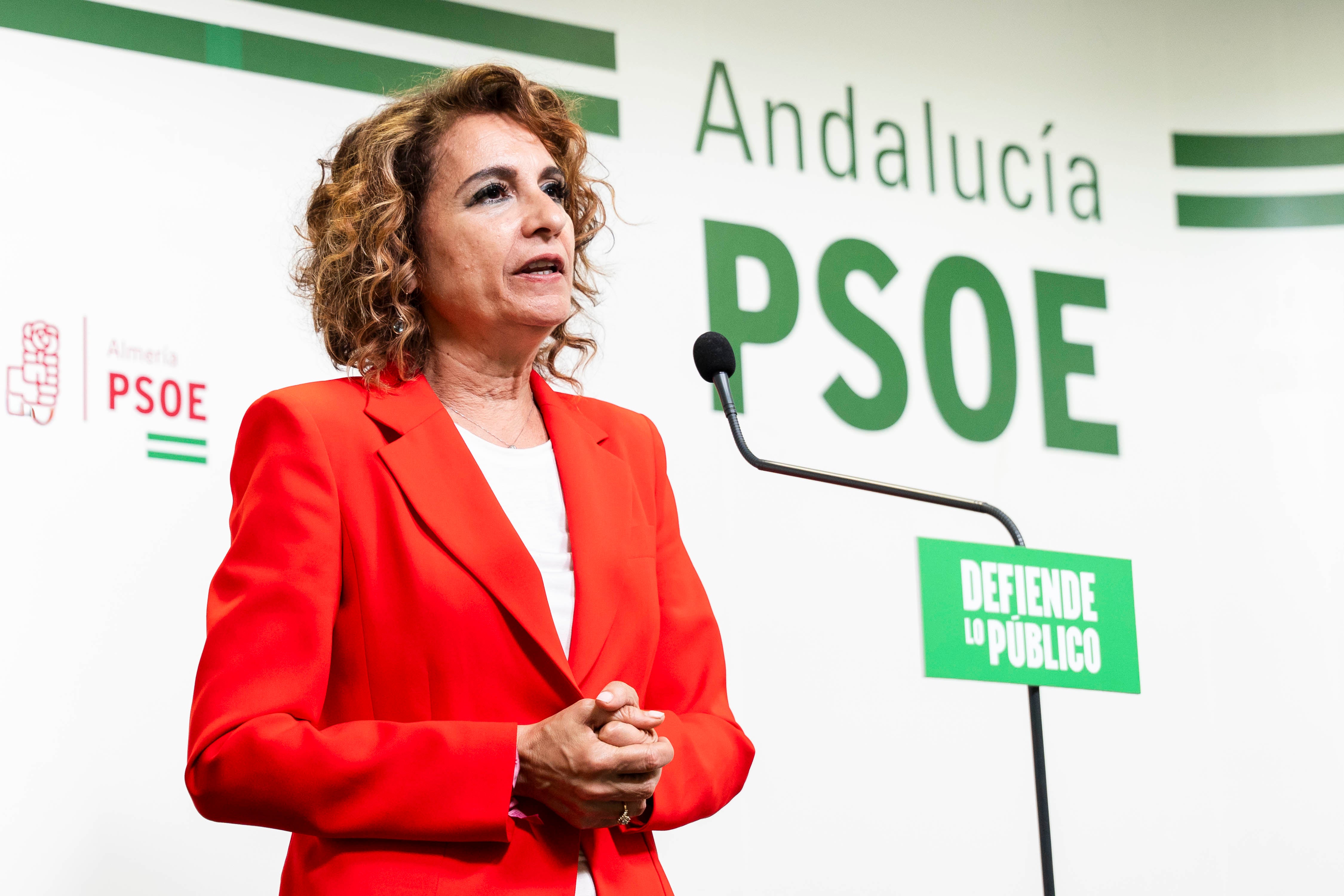 Así es María Jesús Montero, la candidata de Pedro Sánchez para las elecciones de Andalucía con todos los pronósticos en contra Así es María Jesús Montero, la candidata de Pedro Sánchez para las elecciones de Andalucía con todos los pronósticos en contra