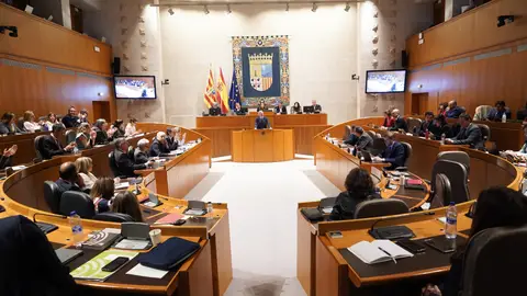Los grupos parlamentarios de la oposición han intervenido en la segunda jornada del debate Los grupos parlamentarios de la oposición han intervenido en la segunda jornada del debate