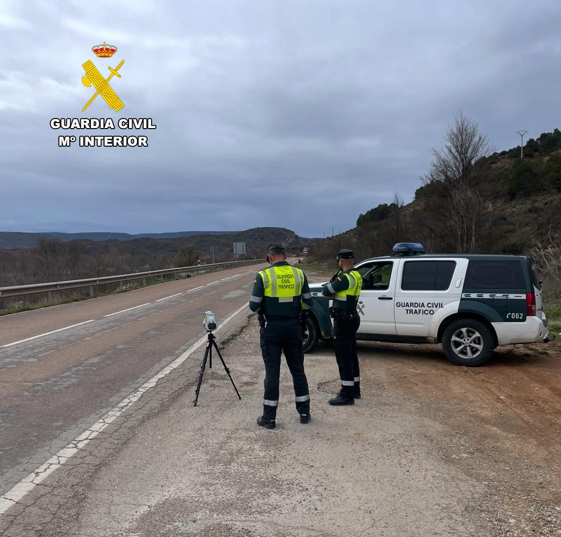 Pillado un conductor en Monreal que duplicaba la velocidad permitida Pillado un conductor en Monreal que duplicaba la velocidad permitida