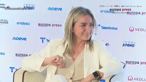 Tolón afirma que el fútbol es lo más complicado de su Ministerio "porque hay demasiado hombre". Tolón afirma que el fútbol es lo más complicado de su Ministerio "porque hay demasiado hombre".